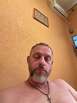 Snapshot of GHsveter chatting on 06-20-26, 10:40 GHsveter online show from 06-20-26, 10:40