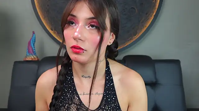 miss sharlotte18 online show from 03-19-26, 06:12