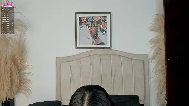 Snapshot of Bianka_olivetto021 chatting on 02-01-26, 01:48 Bianka olivetto021 online show from 02-01-26, 01:48