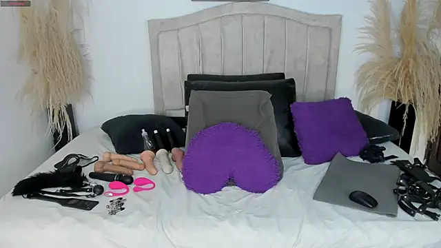 Snapshot of Bianka_olivetto021 chatting on 02-27-26, 01:49 Bianka olivetto021 online show from 02-27-26, 01:49