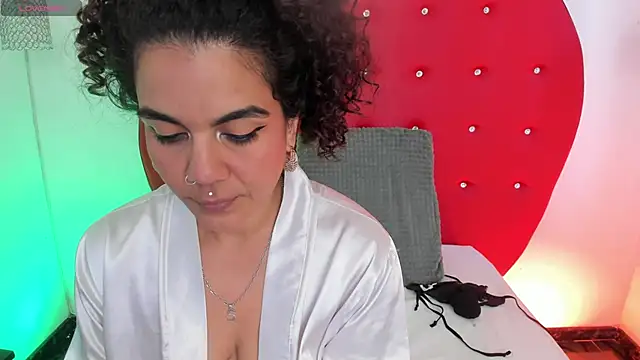 nicolette rock online show from 05-24-26, 12:32