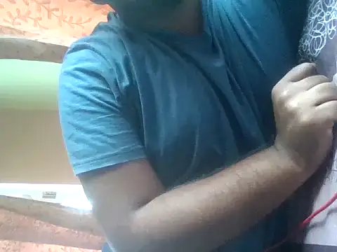 Snapshot of amsnjhuj chatting on 10-10-25, 07:29 amsnjhuj online show from 10-10-25, 07:29