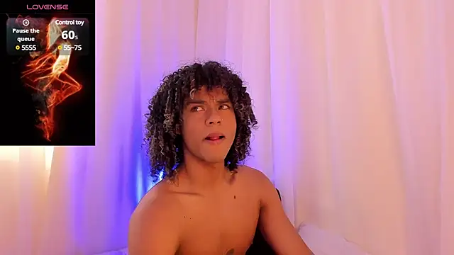 Snapshot of Lucas_eevans chatting on 12-02-24, 03:58 Lucas eevans online show from 12-02-24, 03:58