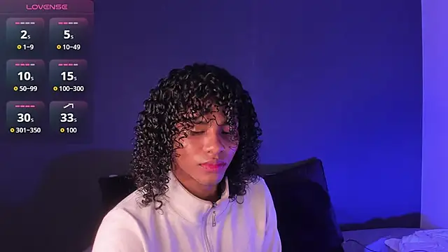 Snapshot of Lucas_eevans chatting on 09-19-25, 11:33 Lucas eevans online show from 09-19-25, 11:33