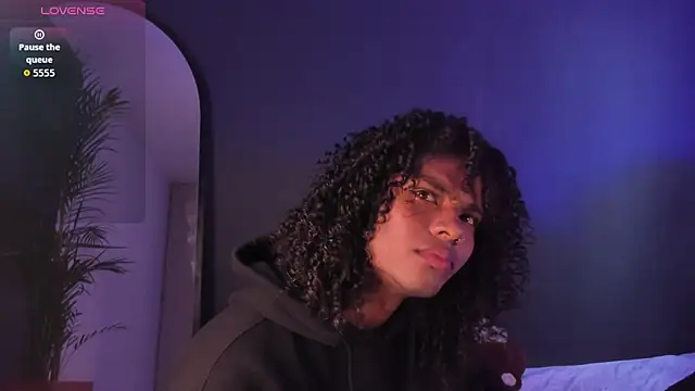 Snapshot of Lucas_eevans chatting on 10-02-25, 01:29 Lucas eevans online show from 10-02-25, 01:29