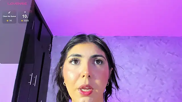 Snapshot of Bellagh1 chatting on 01-18-26, 05:06 Bellagh1 online show from 01-18-26, 05:06