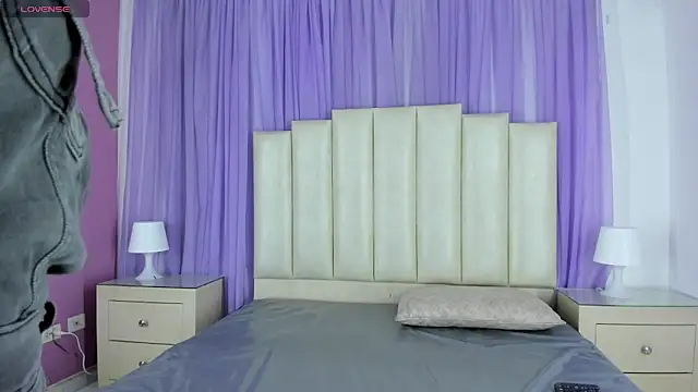 Snapshot of mollieblue69 chatting on 01-09-25, 12:09 mollieblue69 online show from 01-09-25, 12:09