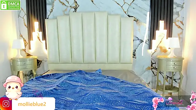 Snapshot of mollieblue69 chatting on 09-19-25, 12:50 mollieblue69 online show from 09-19-25, 12:50