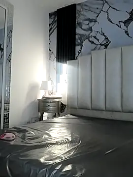 Snapshot of mollieblue69 chatting on 10-14-25, 01:56 mollieblue69 online show from 10-14-25, 01:56