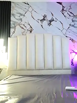 Snapshot of mollieblue69 chatting on 11-29-25, 01:03 mollieblue69 online show from 11-29-25, 01:03