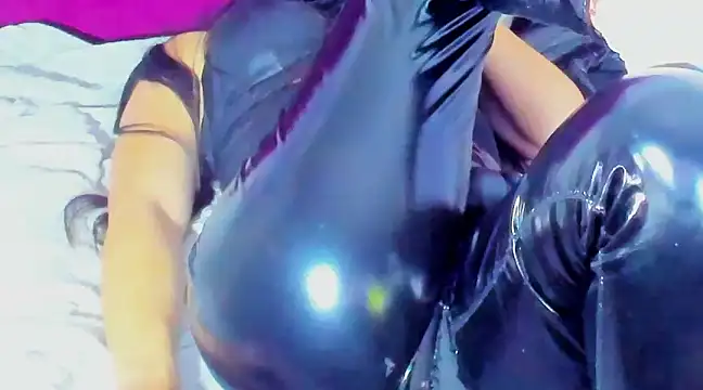 Snapshot of sandyquinnxx chatting on 03-19-25, 06:55 sandyquinnxx online show from 03-19-25, 06:55