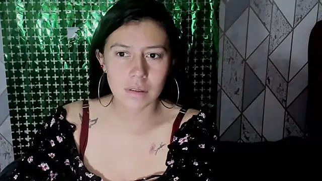 Snapshot of sandyquinnxx chatting on 09-13-25, 12:05 sandyquinnxx online show from 09-13-25, 12:05