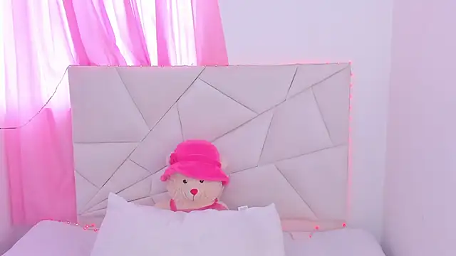 Anamhenao online show from 10-01-25, 12:33