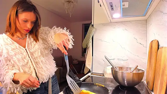 Kossie  online show from 02-01-25, 03:39