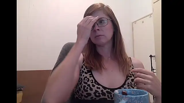 SavannaGirly online show from 06-17-26, 06:49