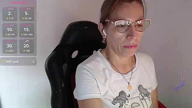 Chayla Ruiz online show from 07-04-26, 02:56