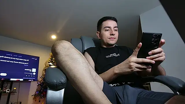 Jhoan saenz online show from 12-01-25, 02:05