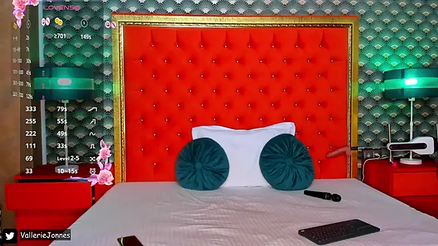 VallerieJones online show from 03-15-25, 10:46