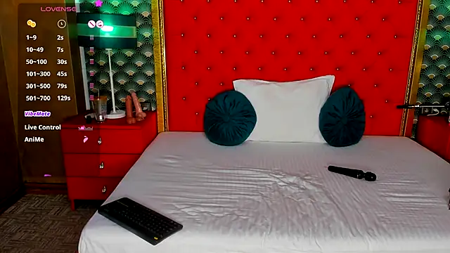 VallerieJones online show from 10-06-25, 08:56