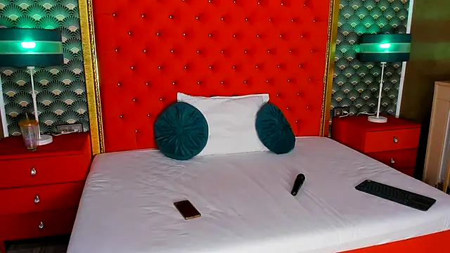 VallerieJones online show from 10-09-25, 02:42