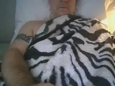 Snapshot of mustang69696 chatting on 03-11-26, 10:32 mustang69696 online show from 03-11-26, 10:32