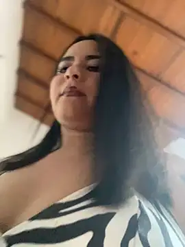 Snapshot of jailyncam_ chatting on 01-20-25, 07:14 jailyncam online show from 01-20-25, 07:14