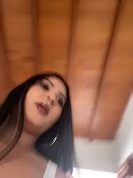 Snapshot of jailyncam_ chatting on 02-11-25, 06:44 jailyncam online show from 02-11-25, 06:44