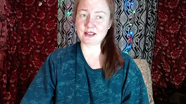 Snapshot of EmilyDoth chatting on 01-19-26, 09:02 EmilyDoth online show from 01-19-26, 09:02