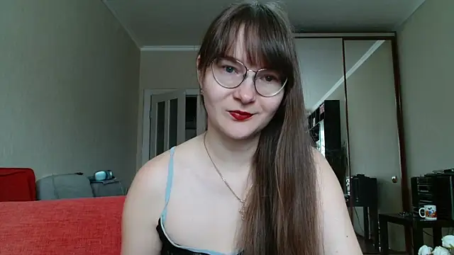 KiraGoldens online show from 04-22-26, 06:38