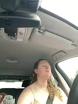 Girlnina-1995 online show from 12-21-24, 10:50