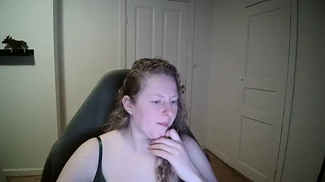 Girlnina-1995 online show from 01-07-25, 02:51