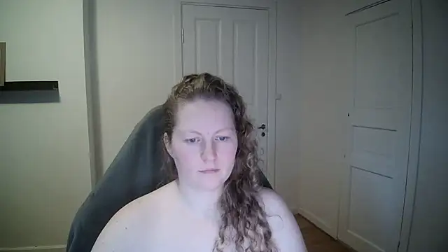 Girlnina-1995 online show from 01-19-25, 10:50