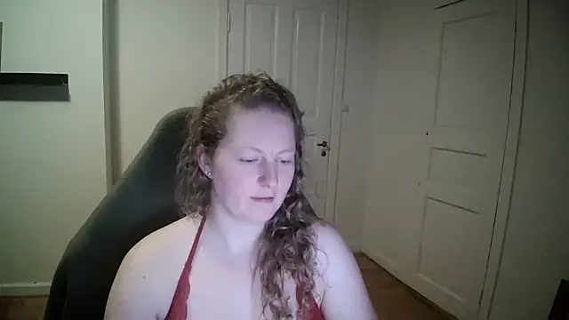 Girlnina-1995 online show from 01-29-25, 08:14