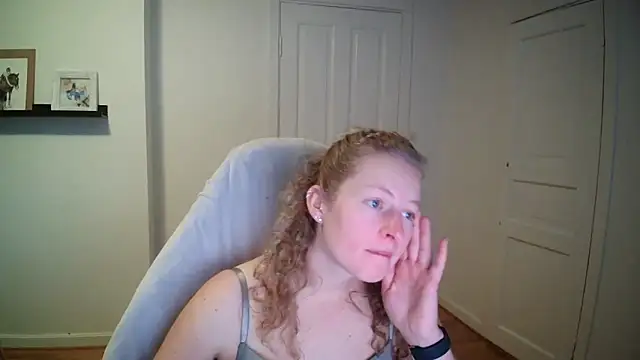 Girlnina-1995 online show from 09-17-25, 11:23