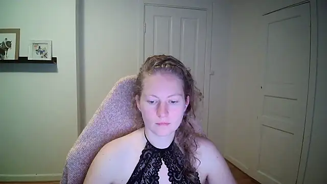 Girlnina-1995 online show from 10-09-25, 08:23