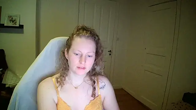 Girlnina-1995 online show from 03-09-26, 09:08