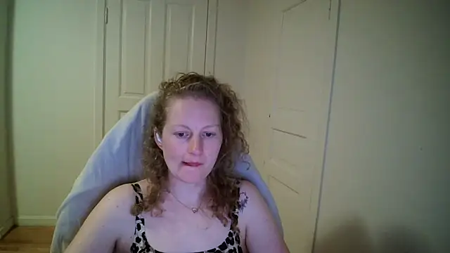 Girlnina-1995 online show from 03-31-26, 07:14