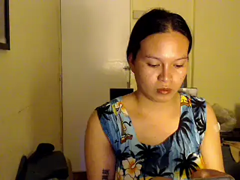 afilipinainLA online show from 12-11-24, 06:47