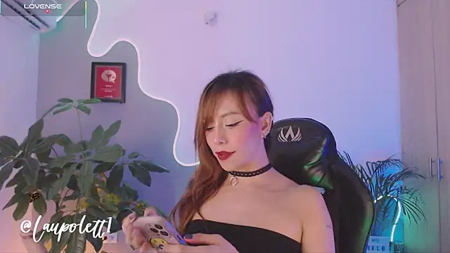 LauPolett online show from 09-28-25, 02:50