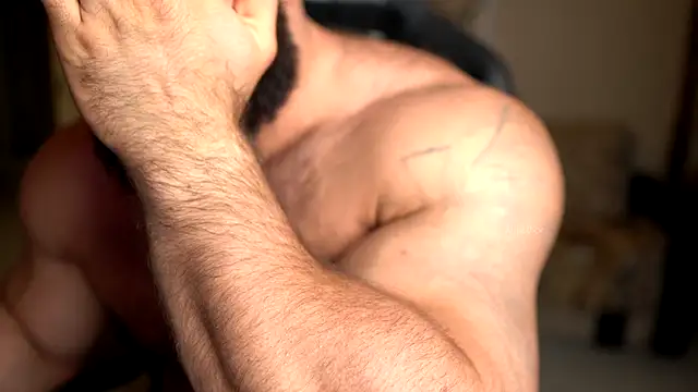 Snapshot of mike0xx chatting on 10-02-25, 09:16 mike0xx online show from 10-02-25, 09:16