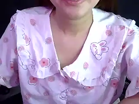 Bee 2k online show from 09-17-25, 04:47