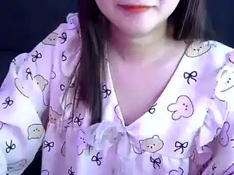 Bee 2k online show from 10-05-25, 04:22