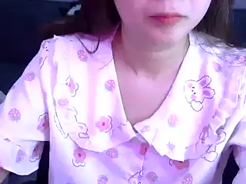 Bee 2k online show from 06-04-26, 04:18