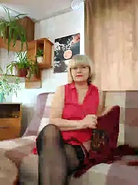 Snapshot of IrmaRose chatting on 02-21-25, 07:12 IrmaRose online show from 02-21-25, 07:12