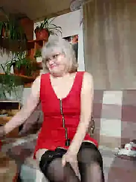 Snapshot of IrmaRose chatting on 02-27-25, 01:28 IrmaRose online show from 02-27-25, 01:28
