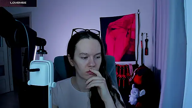 DivineBite online show from 05-29-26, 04:05
