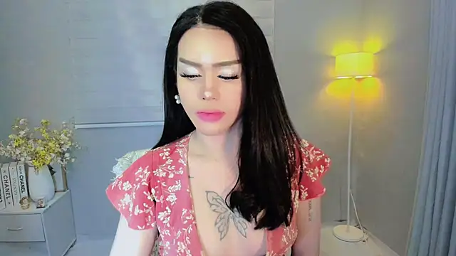 Patricia fox online show from 02-19-25, 08:41