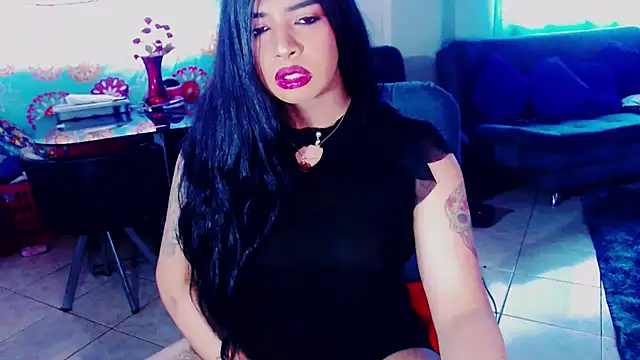 Snapshot of violet_bigcock774 chatting on 02-25-25, 04:31 violet bigcock774 online show from 02-25-25, 04:31
