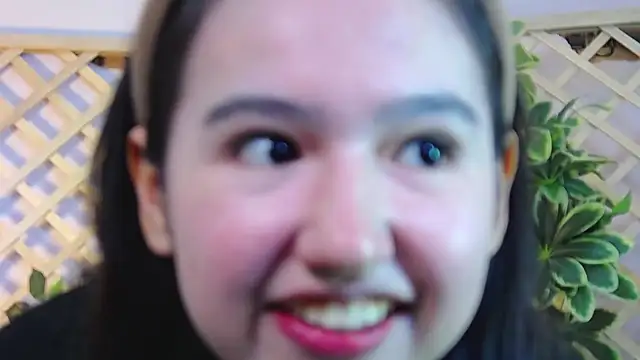 Pinkie Princes online show from 09-28-25, 03:12