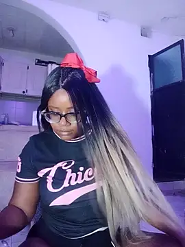 EmilyyRosee  online show from 04-16-26, 11:18